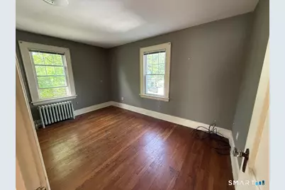 66 Overland Avenue, Bridgeport, CT 06606 - Photo 16