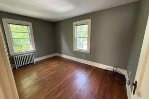 66 Overland Ave, Bridgeport, CT 06606 - Photo 16