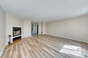 246 Adams Hill Way, East Windsor, CT 06088 - Photo 2