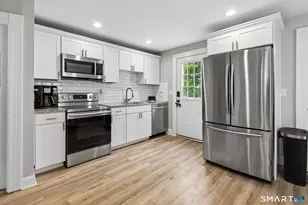 133 Jackson Ave, Stratford, CT 06615 - Photo 8