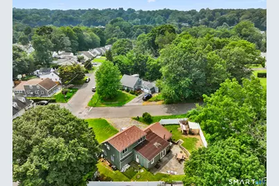 37 Old Barn Road South, Stamford, CT 06905 - Photo 1