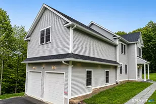 4 Jans Wy, Guilford, CT 06437 - Photo 2