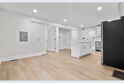 1546 Chapel Street #3, New Haven, CT 06511 - Photo 8