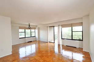 44 Strawberry Hill Ave, Stamford, CT 06902 - Photo 4