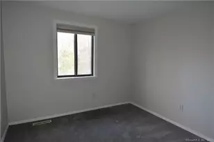 12 Hitching Post Ln, Glastonbury, CT 06033 - Photo 14