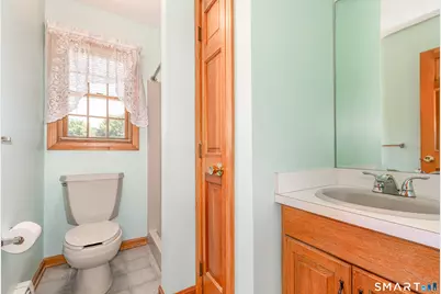 23 Sara Circle, North Haven, CT 06473 - Photo 16