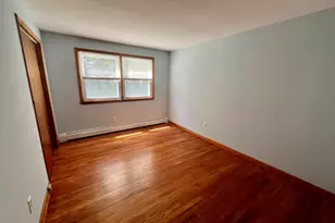 35 Warsaw St, Fairfield, CT 06825 - Photo 18