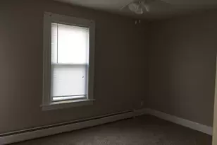 336 Hollister St, Stratford, CT 06615 - Photo 10