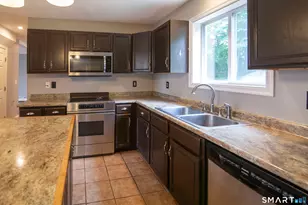 35 Pheasant Run Rd, Stonington, CT 06378 - Photo 8