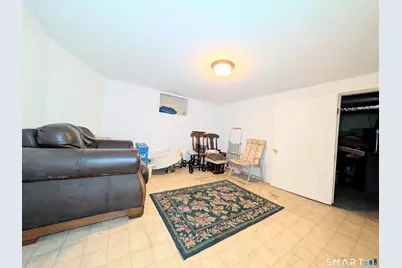 56 Higgins Avenue, Bridgeport, CT 06611 - Photo 38