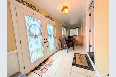 56 Higgins Avenue, Bridgeport, CT 06611 - Photo 12