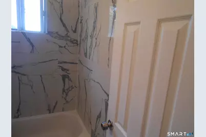 178 Larkin Court, Stratford, CT 06615 - Photo 20