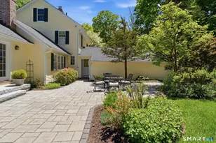 32 Juniper Rd, Bloomfield, CT 06002 - Photo 12