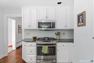32 Juniper Rd, Bloomfield, CT 06002 - Photo 18