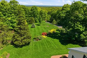 32 Juniper Rd, Bloomfield, CT 06002 - Photo 8