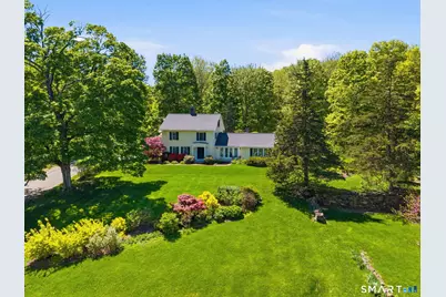 32 Juniper Road, Bloomfield, CT 06002 - Photo 2