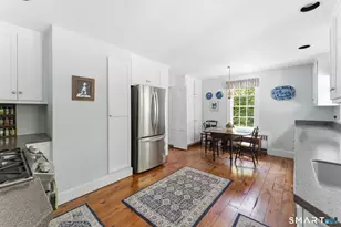 32 Juniper Rd, Bloomfield, CT 06002 - Photo 16