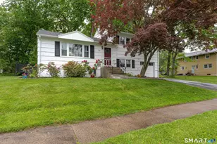 96 Lent Rd, Hamden, CT 06517 - Photo 2