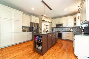 29 Copper Beech Dr, Middletown, CT 06457 - Photo 14