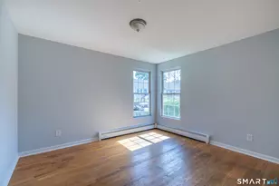 318 Valley Ave, Bridgeport, CT 06606 - Photo 10