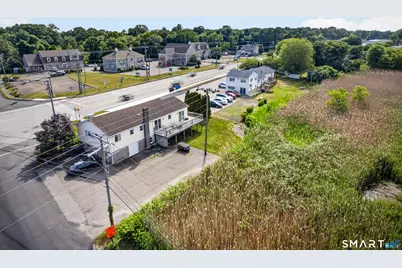 239 E Main Street, Clinton, CT 06413 - Photo 30