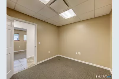 1 Northgate Drive, Windsor Locks, CT 06096 - Photo 34