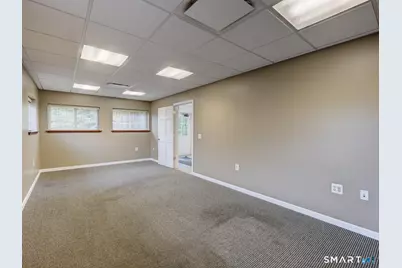 1 Northgate Drive, Windsor Locks, CT 06096 - Photo 28