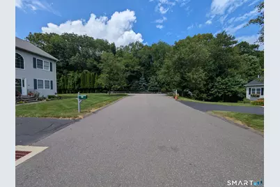 61 Basking Brook Lane, Shelton, CT 06484 - Photo 6