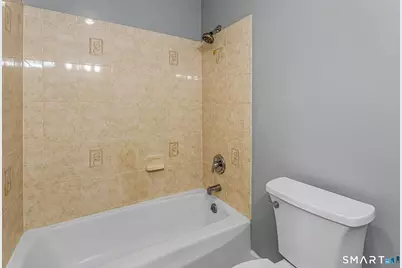 333 Vincellette Street #70, Bridgeport, CT 06606 - Photo 22