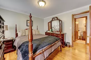 4 Lee Cir, Bloomfield, CT 06002 - Photo 24
