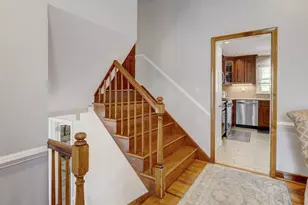 4 Lee Cir, Bloomfield, CT 06002 - Photo 22