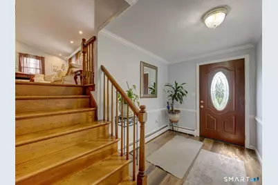 4 Lee Circle, Bloomfield, CT 06002 - Photo 4