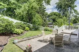 4 Lee Cir, Bloomfield, CT 06002 - Photo 32