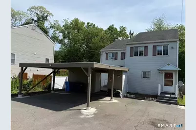 1679 Litchfield Turnpike, Woodbridge, CT 06525 - Photo 1