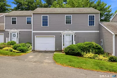 3 Tanglewood Court #3, Bloomfield, CT 06002 - Photo 2