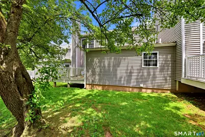 3 Tanglewood Court #3, Bloomfield, CT 06002 - Photo 22