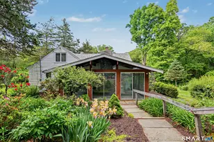 26 Spruce Mountain Rd, Danbury, CT 06810 - Photo 1