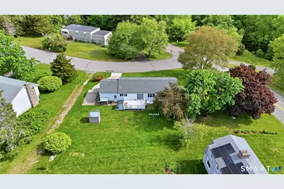 18 Billings Street, Stonington, CT 06379 - Photo 2