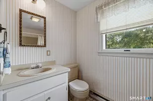 18 Billings St, Stonington, CT 06379 - Photo 18