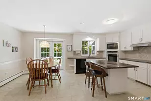 47 Canterbury Ln, Monroe, CT 06468 - Photo 4
