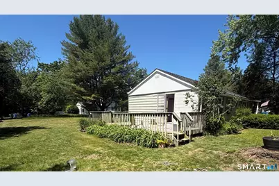 63 Evergreen Park, Clinton, CT 06413 - Photo 2