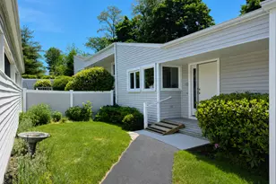 2 Stratton Way, Branford, CT 06405 - Photo 2