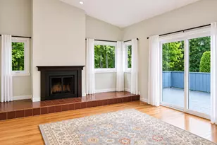 2 Stratton Way, Branford, CT 06405 - Photo 6