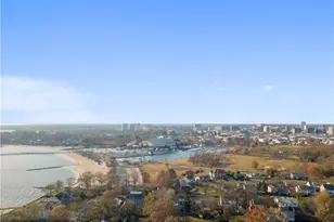 98 Soundview Dr, Stamford, CT 06902 - Photo 32