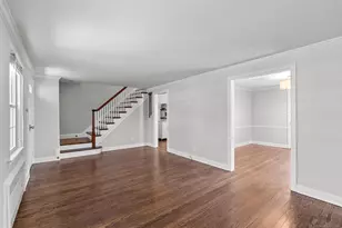 10 Greenacres Ave, West Hartford, CT 06107 - Photo 8