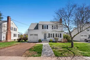 10 Greenacres Ave, West Hartford, CT 06107 - Photo 2