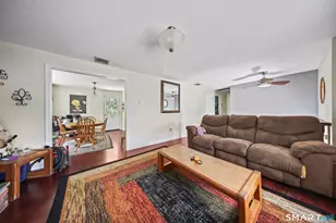 58 Oak Hollow Dr, Waterbury, CT 06708 - Photo 10