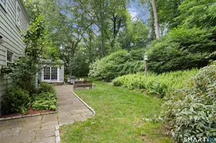 130 Comstock Hill Rd, New Canaan, CT 06840 - Photo 28