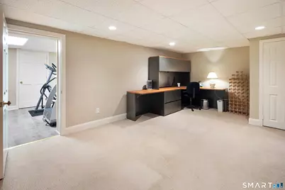 130 Comstock Hill Road, New Canaan, CT 06840 - Photo 26