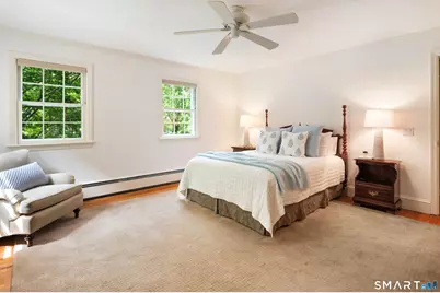 130 Comstock Hill Road, New Canaan, CT 06840 - Photo 16